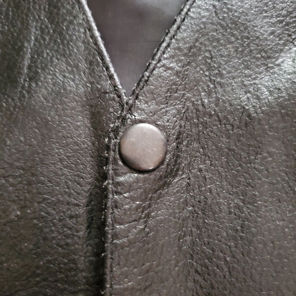 Leather Motorcycle Biker Vest - Picture 14 of 14